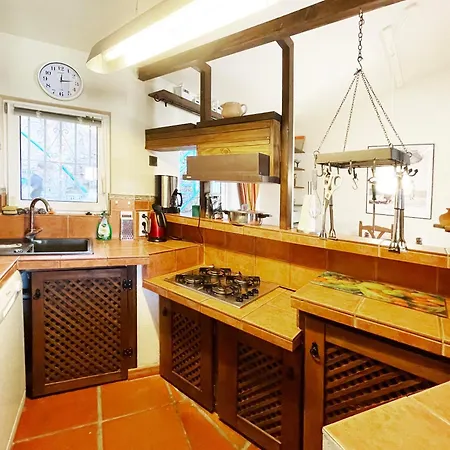 Villa Casa Mora, Privater Pool, Meerblick, Toller Garten *